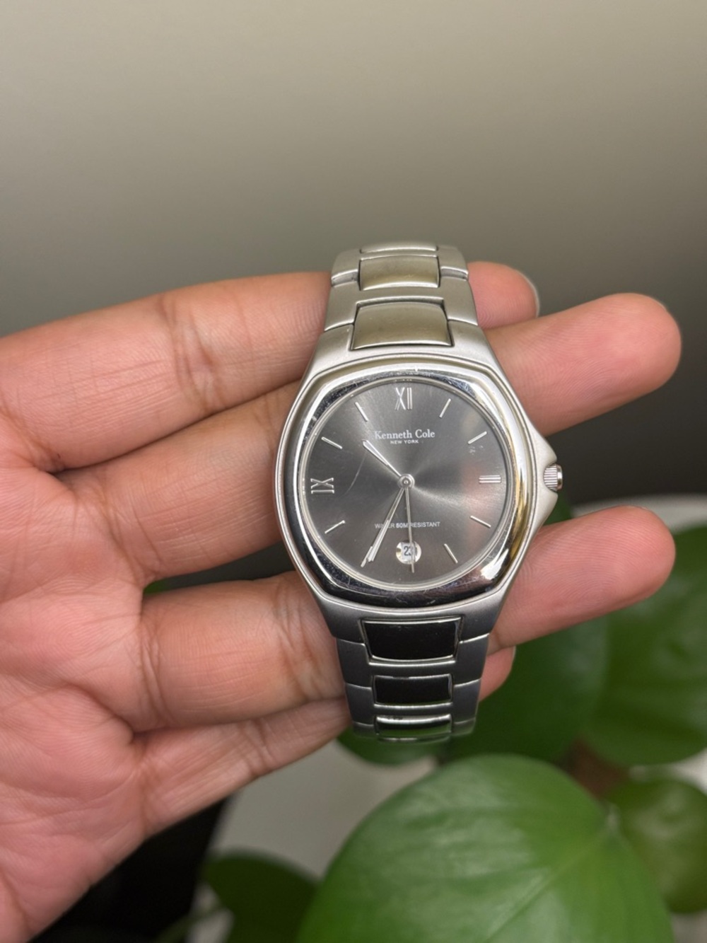Kenneth Cole Stainless Steel Gray Dial Watch 38 mm Mens Classic Watch date